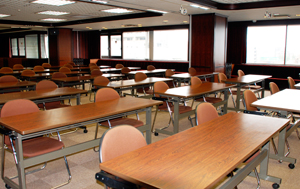 8Fホールイメージ